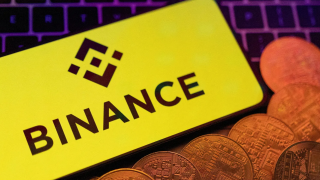 Bất ngờ việc gia đình ông Trump đàm phán mua cổ phần trong công ty tiền số Binance