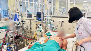 Biến chứng sởi, không ít người lớn suy hô hấp cấp, nguy kịch