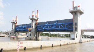 Khánh thành cống ngăn mặn, trữ ngọt, 20.000ha vùng trồng lúa và cây ăn trái tại Sóc Trăng được bảo vệ