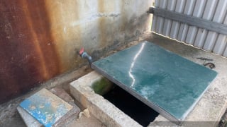 Vụ bé trai tử vong thương tâm trong bể nước trường mầm non Cẩm Trung: Bảo vệ quên khóa cửa và đậy nắp