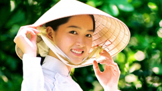 Chống nắng với 'bí kíp' xưa