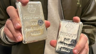 Giá bạc hôm nay 3/8: Hồi phục ấn tượng nhờ đồng USD suy yếu