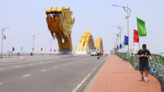 Đà Nẵng nghiên cứu lộ trình thay thế xe máy xăng bằng xe điện