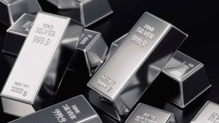 Giá bạc hôm nay 19/8: Trong nước bật tăng ngược chiều thế giới