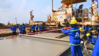 Hơn 10.000 người lao động thi công xuyên lễ 2/9 tại dự án sân bay Long Thành