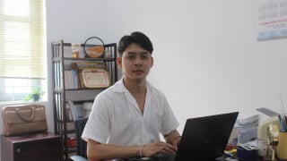Nhà Khoa học của nhà nông 2025 ở Lạng Sơn là người góp phần hồi sinh giống gà quý Vạn Linh 'lấy núi làm nhà'