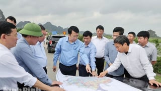 Tỉnh Ninh Bình mới (gồm Nam Định, Hà Nam trước đây) có dòng sông cổ xưa nào đang được khảo sát, quy hoạch?