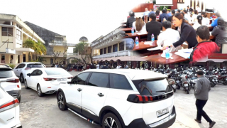 Phiên đấu giá đất xuyên trưa ở Quảng Ngãi mang về cho ngân sách huyện gấp đôi số tiền dự kiến