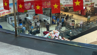 Vụ nam thanh niên nhảy lầu ở Vạn Hạnh Mall: Tìm thấy mảnh giấy có nội dung tiêu cực