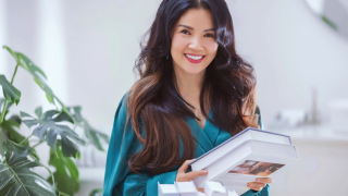 Nghệ sĩ Ưu tú sở hữu nhan sắc kiều diễm, từng mua được nhà nhờ phim 'Mùi ngò gai'