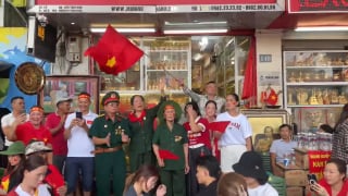 Những cựu binh vượt hàng trăm cây số đến xem sơ duyệt diễu binh 2/9