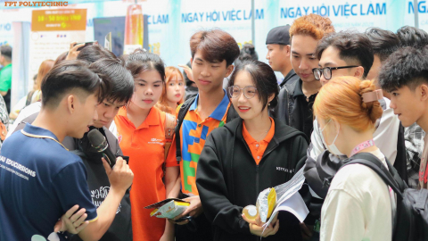 'Săn việc” ngay tại FPT Polytechnic: JobFair 2025 mở cửa hàng nghìn cơ hội việc làm từ Cần Thơ đến TP.HCM