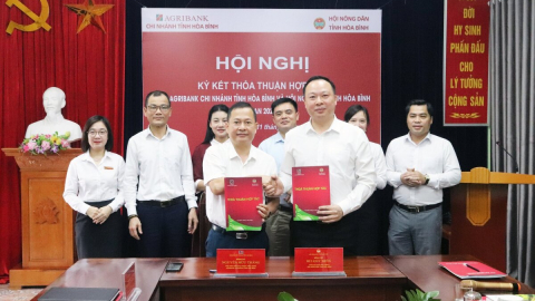 Hội Nông dân tỉnh Hoà Bình và Agribank chi nhánh tỉnh Hòa Bình ký kết thoả thuận hợp tác 