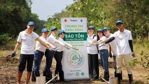 HEINEKEN Việt Nam bù hoàn hơn 690 triệu lít nước cho lưu vực sông Tiền
