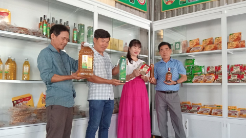Quảng Nam: Hội Nông dân Quế Sơn khai trương cửa hàng sản phẩm OCOP thứ 4 