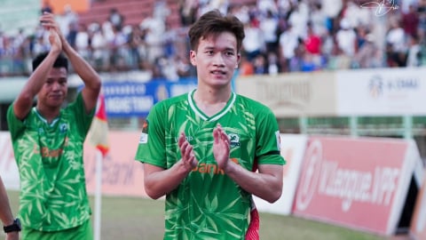 Hoàng Đức nhận lời sang Man City