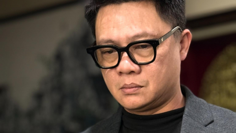 Cục Phát thanh, Truyền hình và Thông tin điện tử làm việc với MC Quang Minh về việc quảng cáo sữa