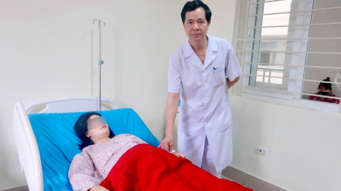Kinh hãi với ổ bụng ngập dịch bẩn trắng xóa vì chủ quan