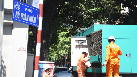EVNHANOI đảm bảo cung ứng điện ổn định dịp Lễ kỷ niệm ngày Giải phóng miền Nam và ngày Quốc tế lao động