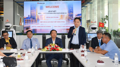 Doanh nghiệp du lịch, bảo hiểm, viễn thông “bắt tay” lên đời hệ sinh thái số toàn diện