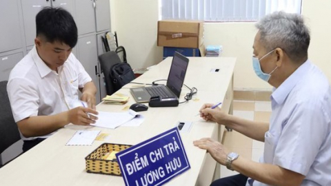 Lương hưu, trợ cấp BHXH tháng 5/2025 được chi trả khi nào?