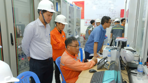 Trong một ngày EVNSPC đóng điện 4 công trình 110kV chào mừng 50 năm Giải phóng miền Nam