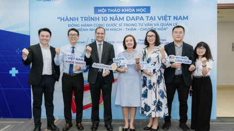 FPT Long Châu ‘bắt tay’ AstraZeneca Việt Nam cập nhật bước tiến y học ‘3 trong 1’ cho người bệnh mạn tính 