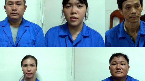 Bắt nhóm nhân viên đơn vị chuyển phát làm giả con dấu, tài liệu của cơ quan, tổ chức quy mô lớn