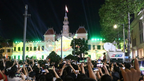 Cập nhật: Trình diễn 3D mapping ấn tượng