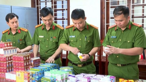 Thủ tướng chỉ đạo 'nóng' để xử lý việc sản xuất, buôn bán thuốc chữa bệnh giả, sữa giả, thực phẩm bảo vệ sức khỏe giả