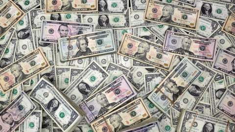 Đồng USD tăng giá tuần thứ ba liên tiếp