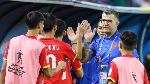 HLV Cristiano Roland triệu tập 30 cầu thủ U16 Việt Nam, gồm những ai?
