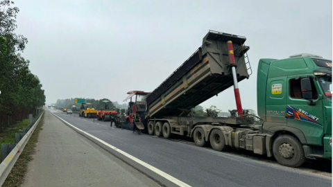 VEC lên tiếng về thông tin thảm mặt đường cao tốc Nội Bài - Lào Cai khi trời mưa