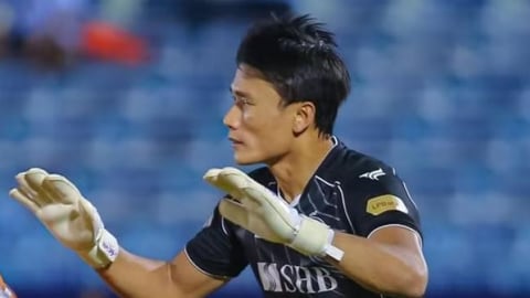 Thủ môn Bùi Tiến Dũng nói gì về bàn thắng để đời?
