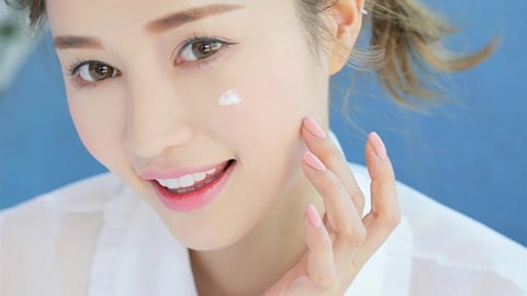 Cách chăm sóc da chuẩn nhất cho những ngày thay đổi thời tiết