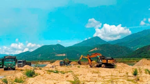 Giá cát tăng phi mã nhưng không có mà mua, Đà Nẵng kiến nghị với Quảng Nam