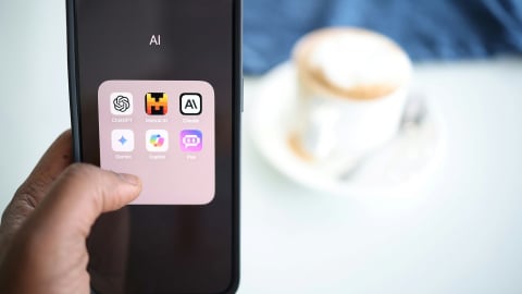AI viết email 100 chữ sẽ tốn năng lượng tương đương 14 đèn LED sáng trong 1 giờ