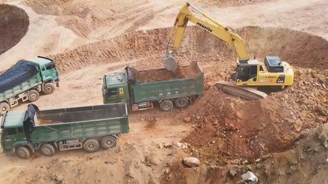 Huế phê duyệt giá khởi điểm phiên đấu giá quyền khai thác mỏ đất 2 triệu m3 