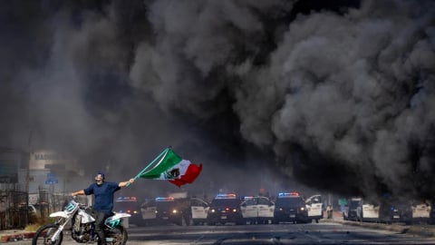 Ông Trump khẩn cấp ra lệnh điều 2.000 binh lính của Vệ binh Quốc gia đến California
