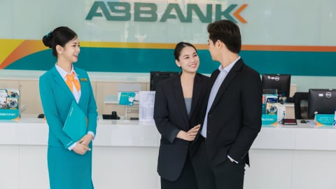 ABBANK tri ân khách hàng và cộng đồng nhân kỷ niệm 32 năm thành lập