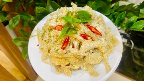 Bộ phận ít người mua của con heo lại là “kho collagen”, thần dược làm đẹp của phụ nữ, làm món này rất hấp dẫn