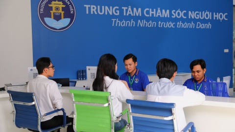 Trường Đại học Văn Hiến nhận hồ sơ dự tuyển đại học: Nộp   hồ sơ sớm, nhận ngay học bổng