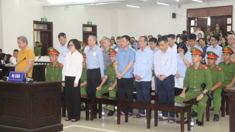 Cựu Chủ tịch FLC đang bị bệnh nên được xét xử vắng mặt