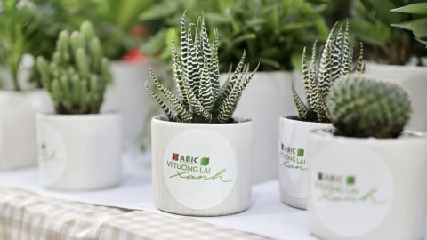 Phó Tổng Giám đốc Nguyễn Hồng Thái: 'Sống xanh' – Nét đẹp văn hóa của Bảo hiểm Agribank, hướng đến tương lai bền vững