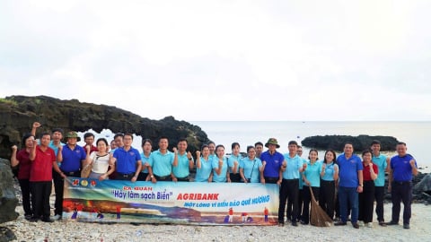 Tuổi trẻ Agribank chung tay làm xanh, sạch môi trường vì một tương lai xanh