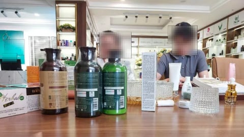 Vào 'lò' gia công mỹ phẩm