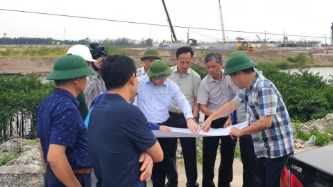 Quảng Ninh tìm giải pháp gỡ khó về vật liệu san lấp cho các dự án trọng điểm