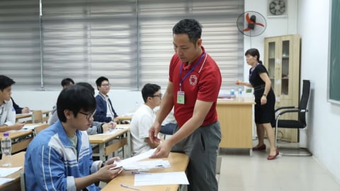 Đáp án đề thi môn Vật lý tốt nghiệp THPT 2025 full 48 mã đề chương trình mới chi tiết nhất