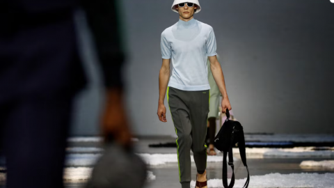 Thương hiệu xa xỉ Prada gặp sóng gió vì bị tố nhái mẫu