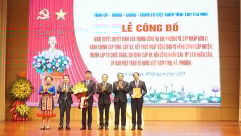 Lễ công bố nghị quyết, quyết định của Trung ương và tỉnh Lào Cai mới về sáp nhập đơn vị hành chính các cấp